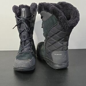 Columbia Women's Black Winter Boots